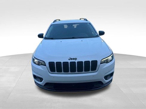 Used 2023 Jeep Cherokee Altitude Lux AWD/4WD image 8