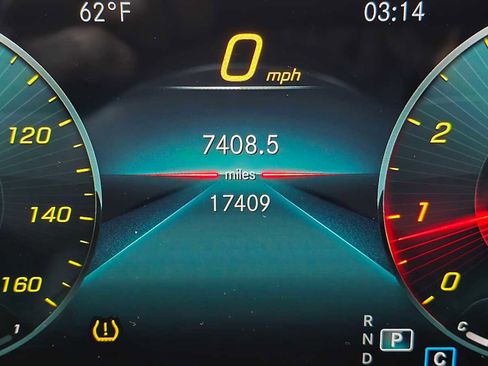 Certified 2022 Mercedes-Benz GLA 250 4MATIC image 27