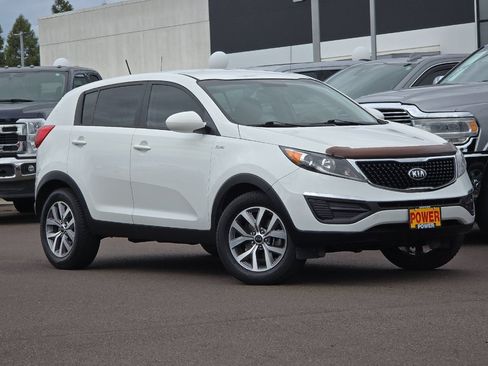Used 2016 Kia Sportage LX AWD/4WD image 2