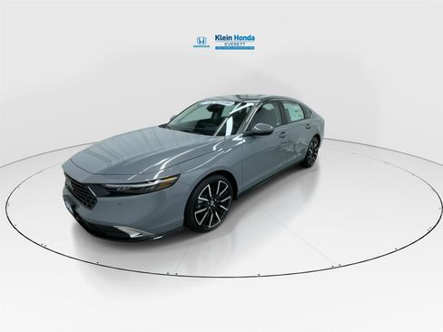 New 2025 Honda Accord Touring image 6