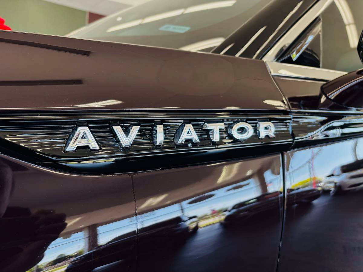 Used 2023 Lincoln Aviator Black Label w/ Dynamic Handling Package AWD/4WD image 5