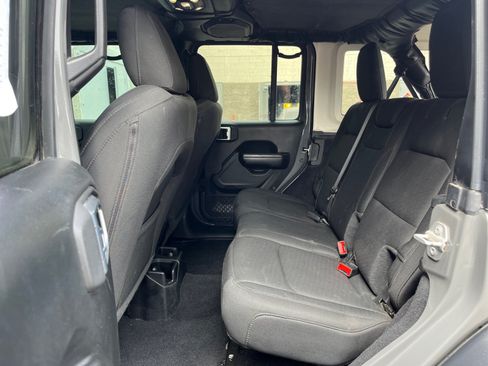 Used 2020 Jeep Wrangler Unlimited Sport AWD/4WD image 24