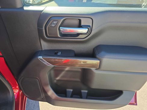 Used 2022 Chevrolet Silverado 1500 RST w/ Z71 Off-Road Package image 21