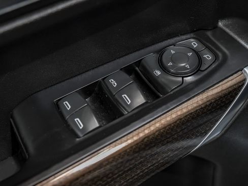 Used 2019 Chevrolet Silverado 1500 RST AWD/4WD image 41