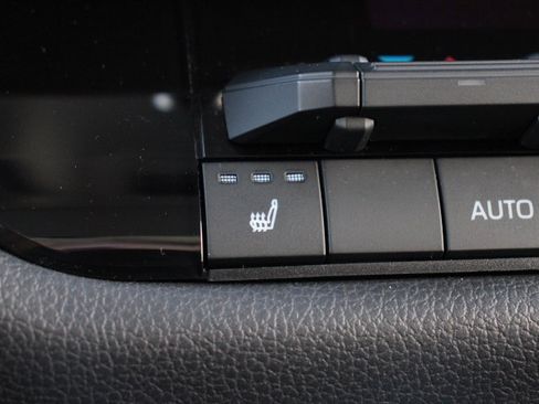 Certified 2024 Toyota Sequoia SR5 image 30