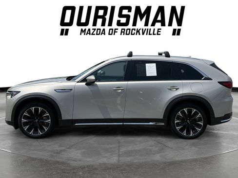 Used 2024 MAZDA CX-90 Plug-In Hybrid w/ Premium Pkg AWD/4WD image 3