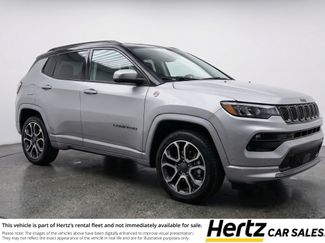 Used 2025 Jeep Compass Trailhawk AWD/4WD video 1