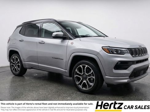 Used 2025 Jeep Compass Trailhawk AWD/4WD image 1