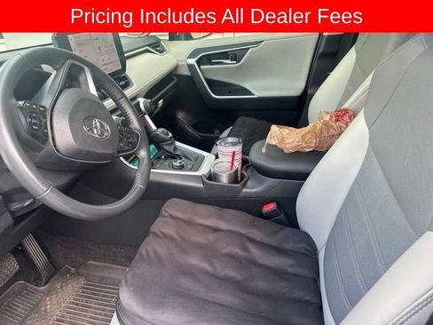 Used 2023 Toyota RAV4 Limited AWD/4WD image 7
