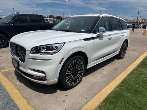 Used 2022 Lincoln Aviator Black Label w/ Dynamic Handling Package AWD/4WD image 2