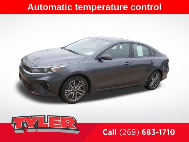 Used 2024 Kia Forte GT-Line FWD image 3
