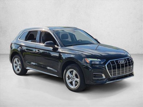 Certified 2023 Audi Q5 2.0T Premium w/ Convenience Package AWD/4WD image 3