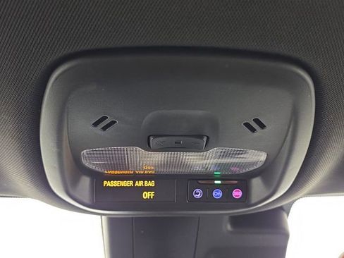 Used 2024 Chevrolet Trax RS w/ Driver Confidence Package image 25