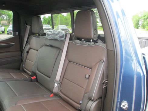 New 2026 GMC Sierra 1500 Denali AWD/4WD image 13