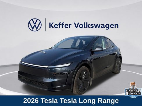 Used 2026 Tesla Model Y Long Range AWD/4WD image 1