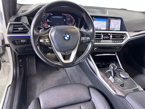 Used 2019 BMW 330i xDrive Sedan w/ Premium Package image 21