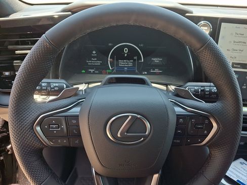 New 2026 Lexus TX 500h AWD image 12