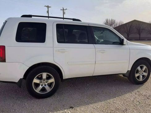 Used 2010 Honda Pilot EX-L image 11