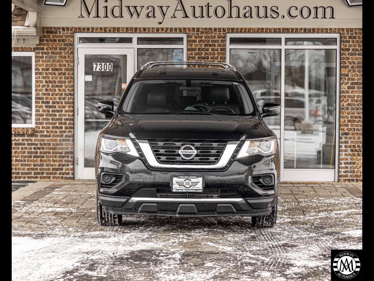 Used 2018 Nissan Pathfinder S AWD/4WD image 2