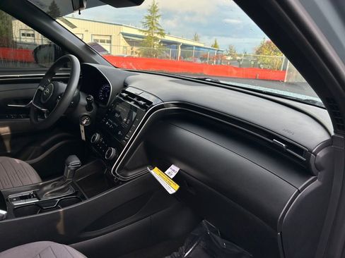 Used 2024 Hyundai Santa Cruz SE image 26