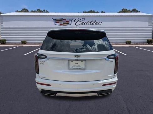 Certified 2024 Cadillac XT6 Sport w/ LPO, Blue Accent Package AWD/4WD image 5