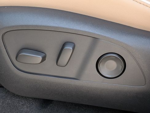 New 2026 Buick Enclave Preferred AWD/4WD image 21