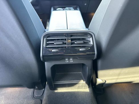 Certified 2024 BMW 530i w/ M Sport Package image 19