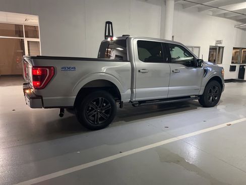 Used 2022 Ford F150 XLT w/ Equipment Group 302A High AWD/4WD image 3