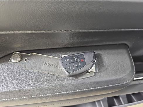 Certified 2022 Chevrolet Silverado 1500 LT image 40