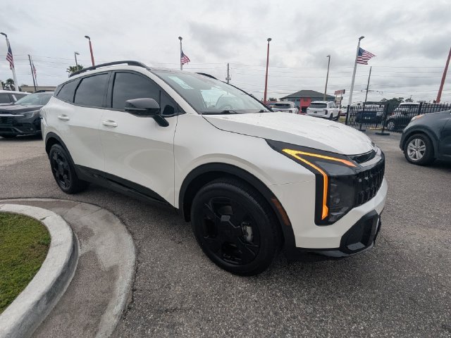 Certified 2026 Kia Sportage EX AWD/4WD image 8