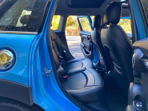 Used 2015 MINI Cooper S image 49