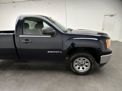 Used 2008 GMC Sierra 1500 W/T w/ Work Truck Preferred Package image 10