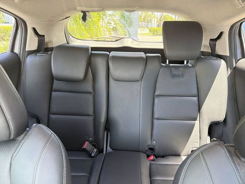 Used 2022 Honda HR-V EX-L image 14