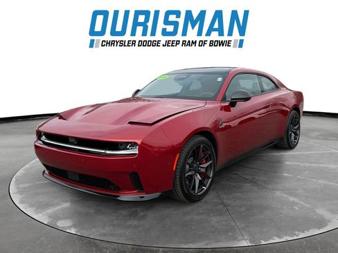 Used 2024 Dodge Charger R/T Scat Pack w/ Plus Group image 2