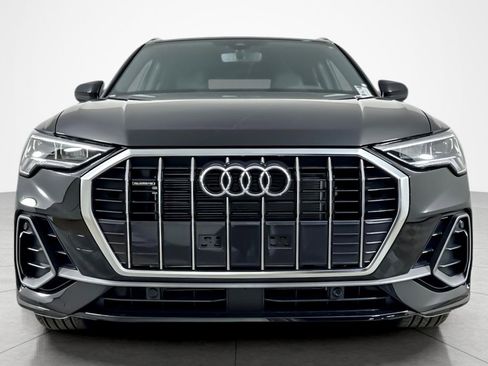 New 2025 Audi Q3 2.0T Premium image 8