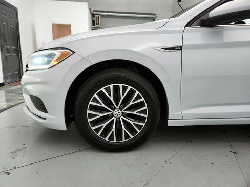 Used 2019 Volkswagen Jetta SEL FWD image 32