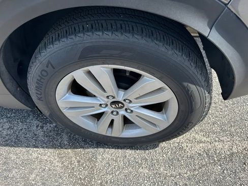 Used 2017 Kia Sportage LX w/ LX Popular Package FWD image 7