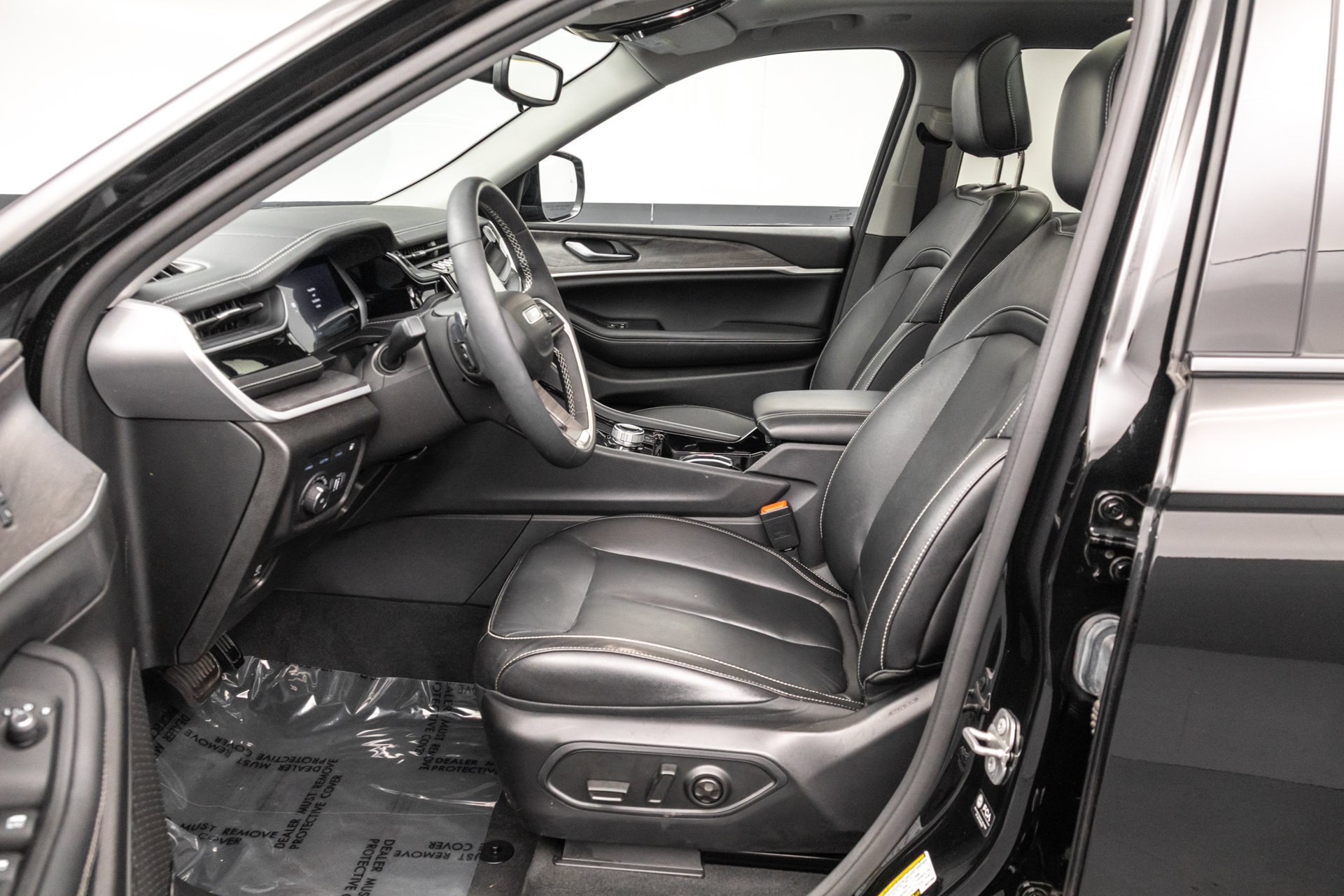 Used 2022 Jeep Grand Cherokee Limited 4xe AWD/4WD image 5