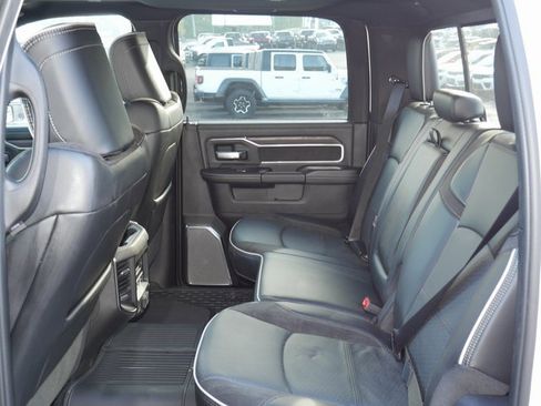 Used 2025 RAM 2500 Laramie image 17