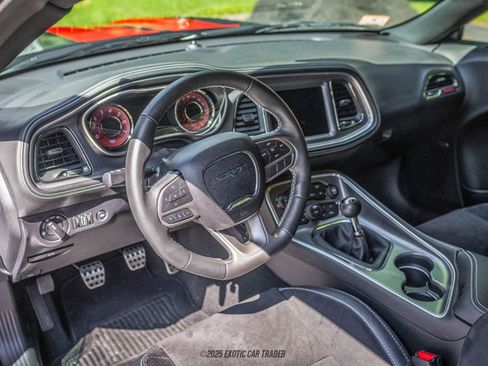Used 2020 Dodge Challenger SRT Hellcat image 20
