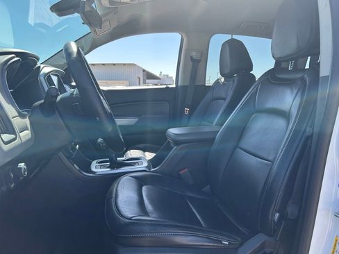 Used 2018 Chevrolet Colorado LT RWD image 14