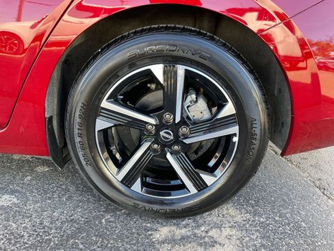 Used 2024 Nissan Sentra SV image 28