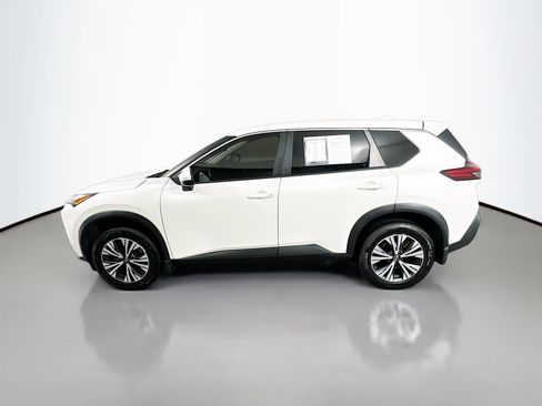Used 2022 Nissan Rogue SV AWD/4WD image 4
