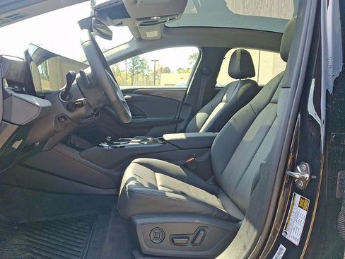 Used 2025 Audi A6 e-tron Premium w/ Ultra Package RWD image 13