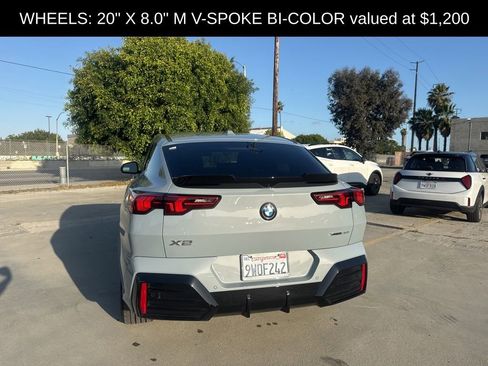 Used 2026 BMW X2 xDrive28i w/ Technology Package AWD/4WD image 4