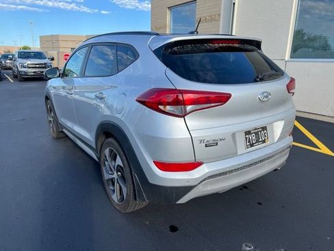 Used 2017 Hyundai Tucson Value w/ Cargo Package AWD/4WD image 3