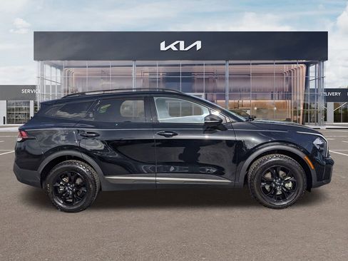 Used 2023 Kia Sportage X-Pro image 3