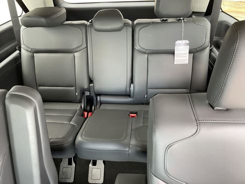 New 2026 Ford Expedition Max Active image 25