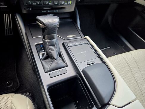 Used 2021 Lexus ES 350 F Sport w/ Special Edition FWD image 13