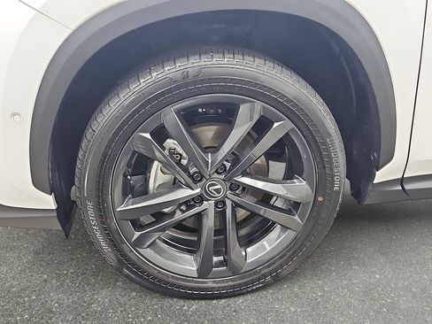 Used 2025 Lexus NX 450h+ AWD w/ Towing Package (2000 Lbs) image 34